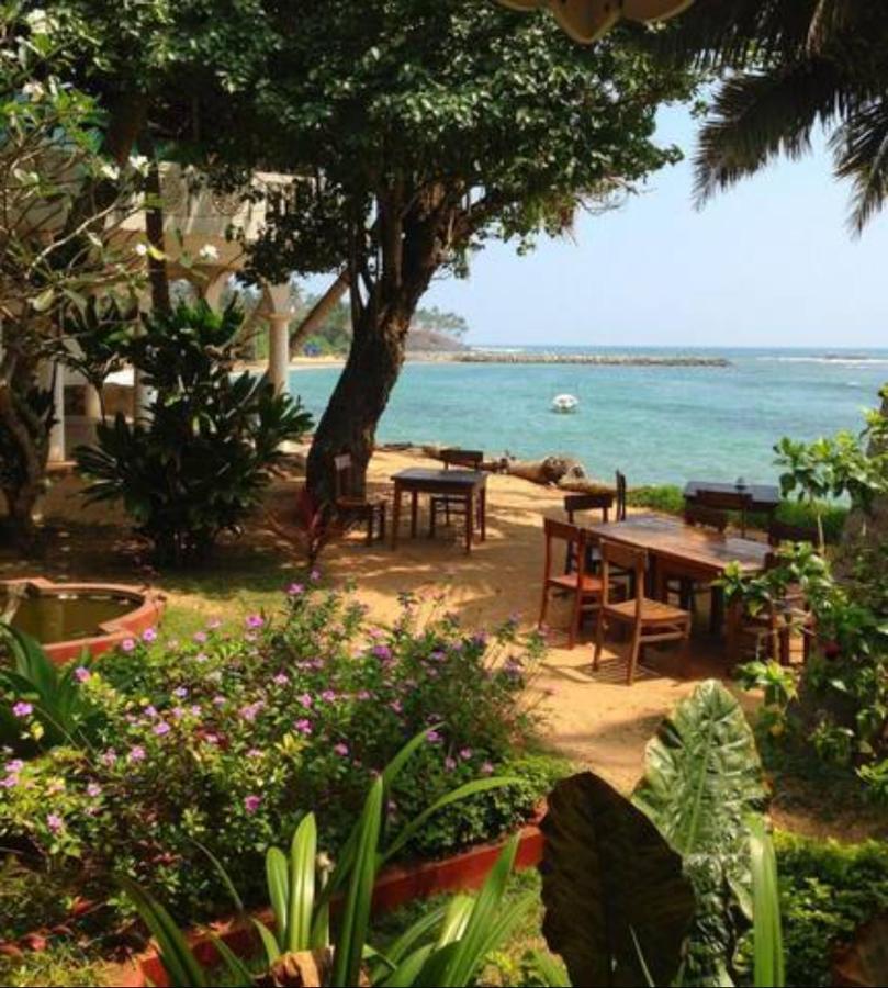 Palm Villa Mirissa Hotel&Spa Екстериор снимка